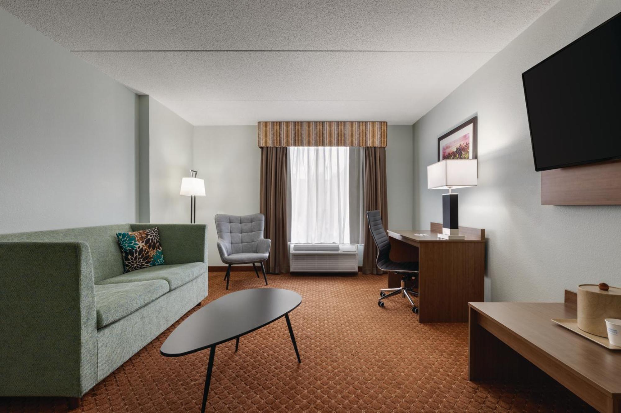 Wingate By Wyndham Louisville East Eksteriør bilde