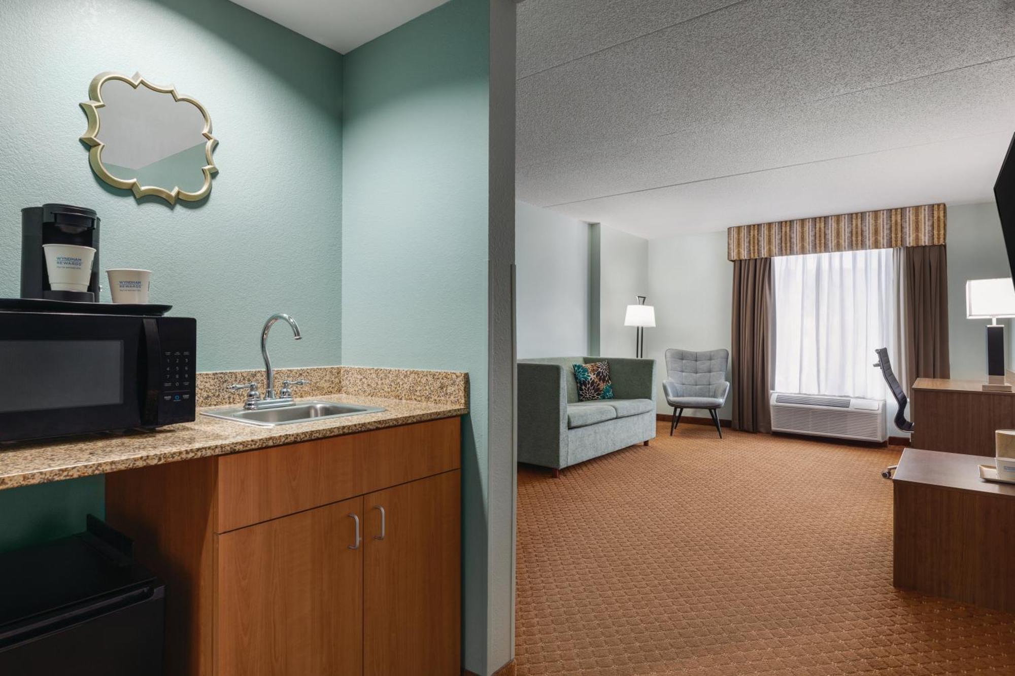 Wingate By Wyndham Louisville East Eksteriør bilde