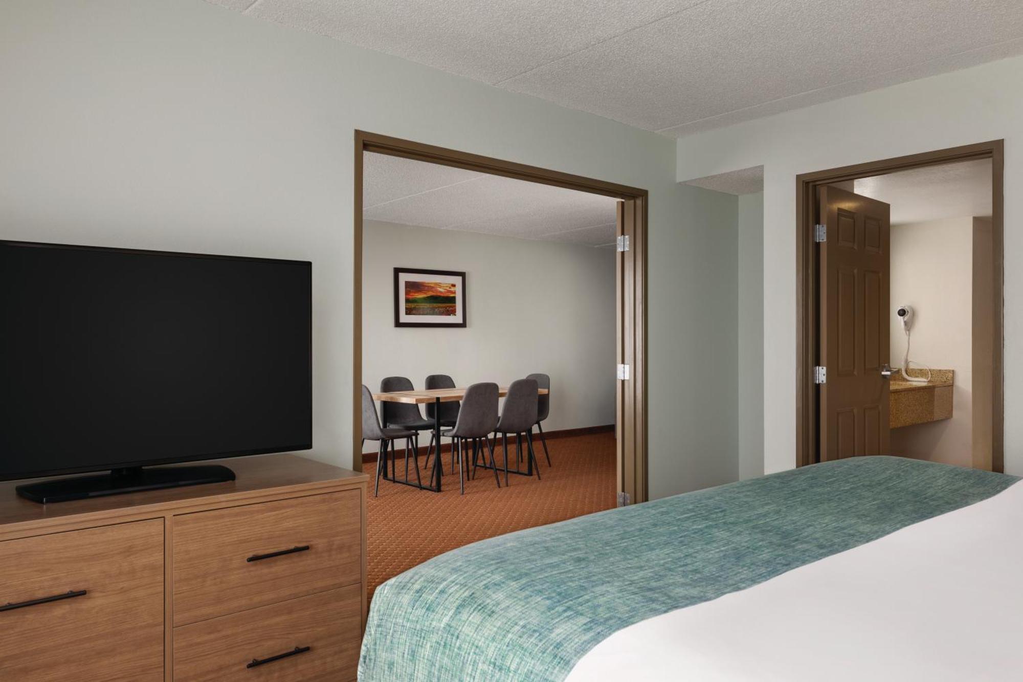 Wingate By Wyndham Louisville East Eksteriør bilde